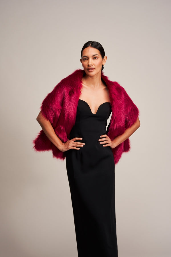 Model wearing Magenta faux fur Pocket Stole by Helen Moore