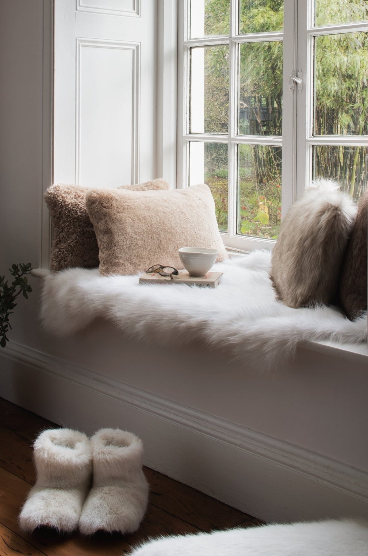Faux fur rectangular cushion by Helen Moore