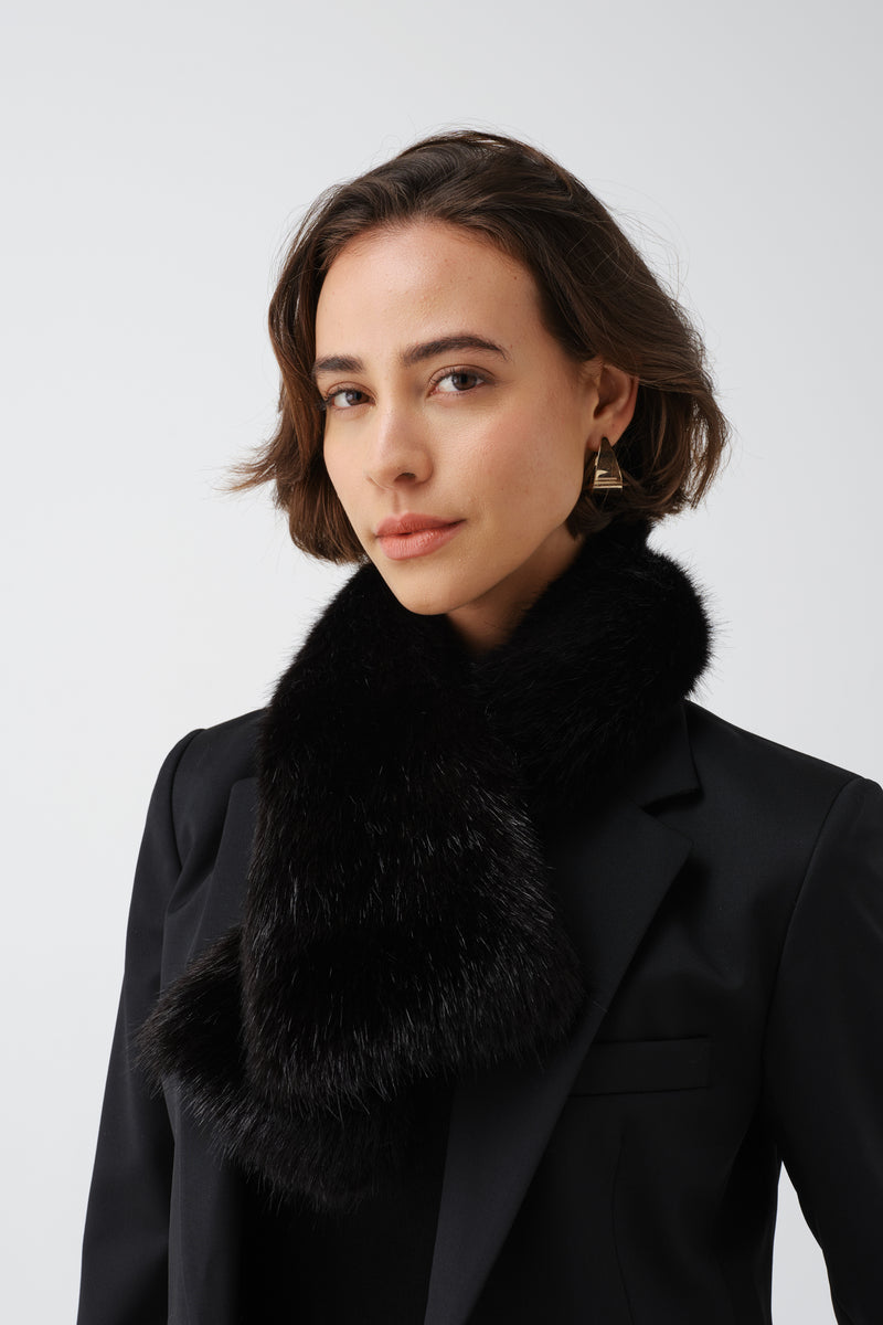 Tippet Scarf by Helen Moore