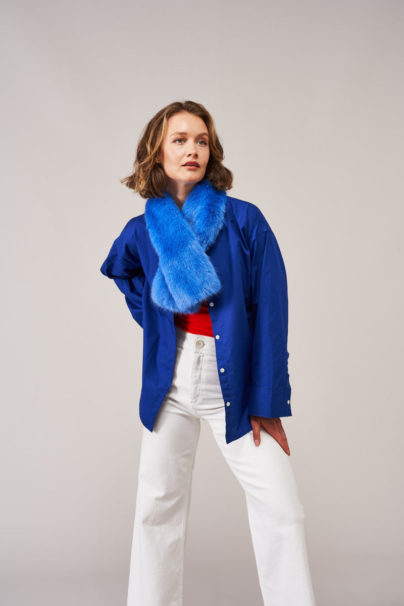 Model wearing a Royal Blue faux fur Tippet scarf  by Helen Moore